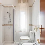 Guesthost - With Terrace Near The Sea Appartement