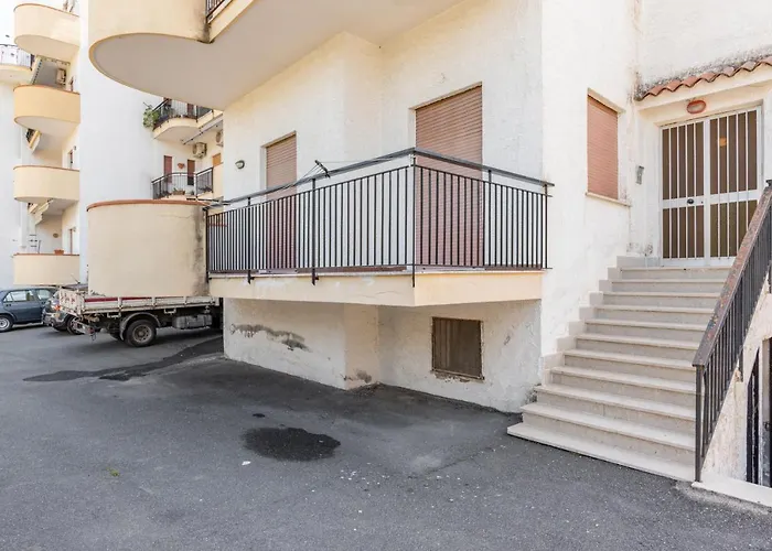 Apartment Guesthost - With Terrace Near The Sea Giardini Naxos